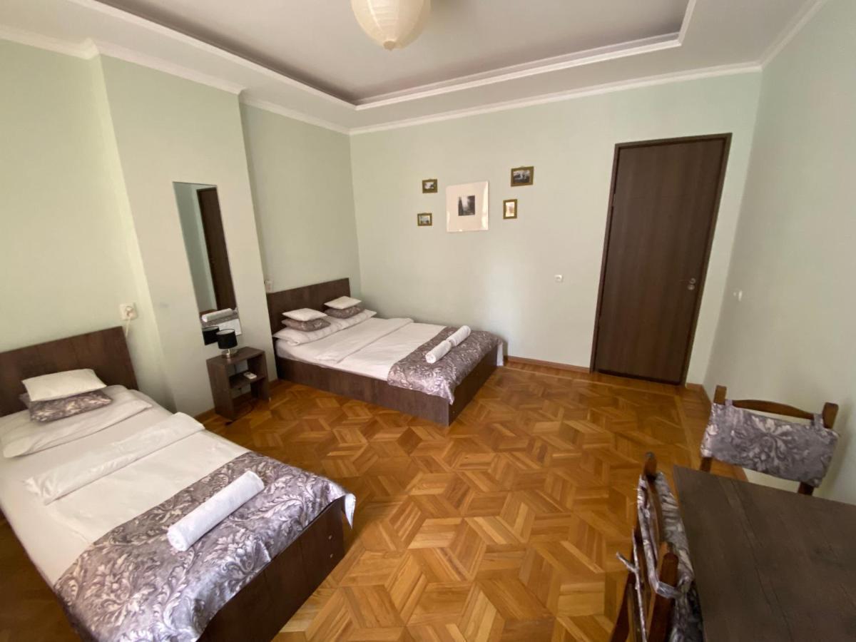 Hotel Aloft House Kutaisi Zewnętrze zdjęcie