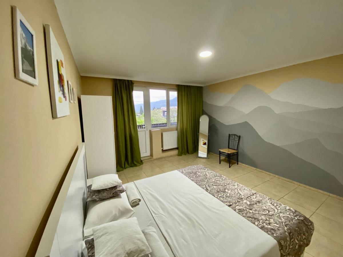 Hotel Aloft House Kutaisi Zewnętrze zdjęcie