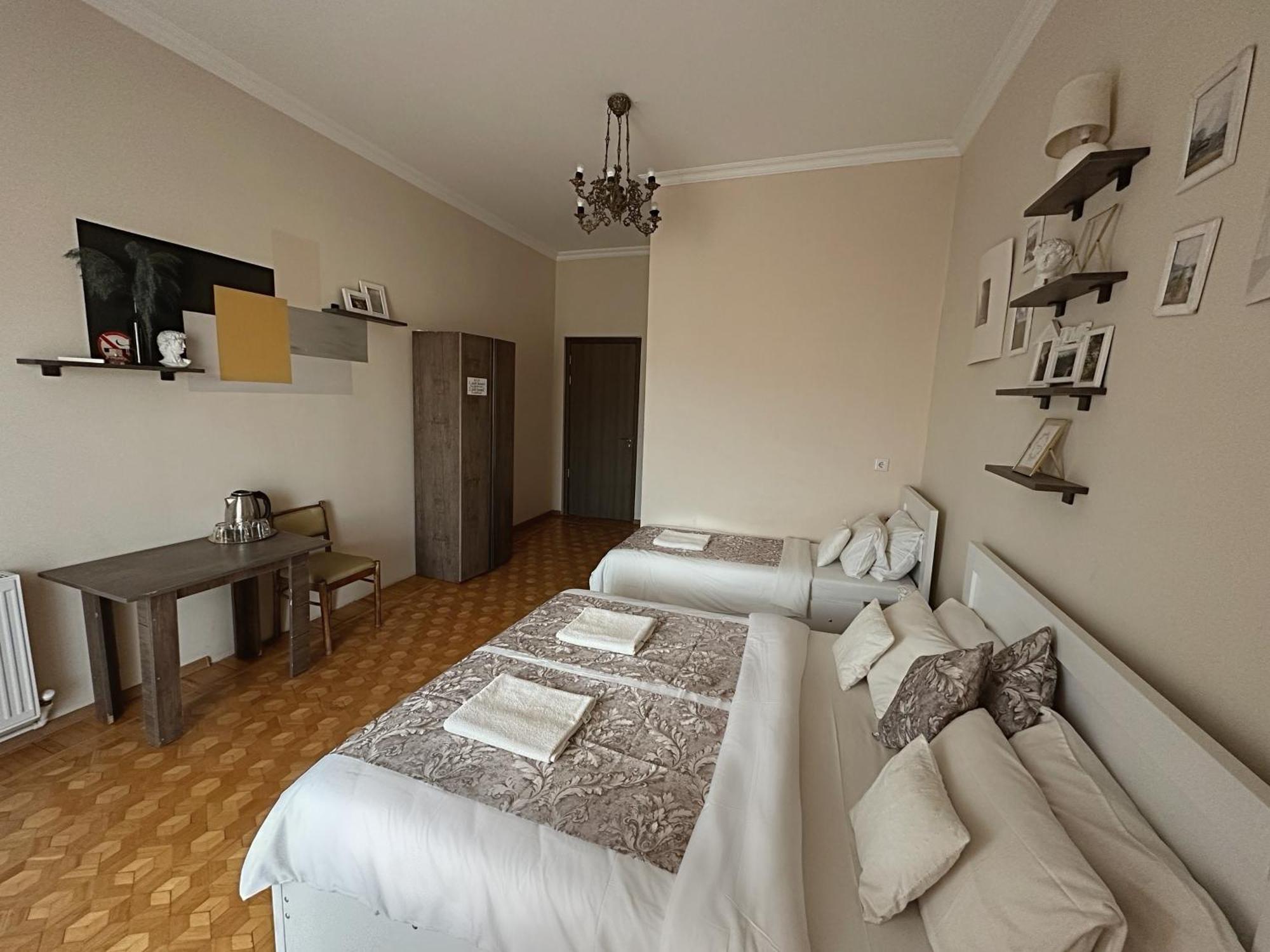 Hotel Aloft House Kutaisi Zewnętrze zdjęcie